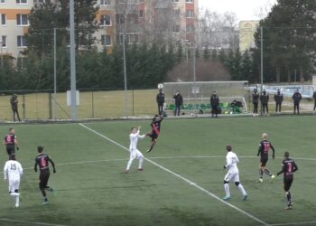 Jozef Sombat ( súboj: nasledovalo zranenie) MFK Skalica - Frýdek-Místek                 /                  zdroj: videofoto zápasu