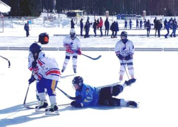 Bandy v Krasnogorsku / fotky: FB  Slovak Bandy