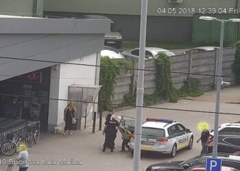 Stratený chlapec sa našiel v Malackách  / zdroj: fotky: facebook.com/Mestská-polícia-Malacky