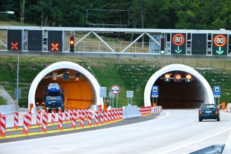 tunel SITINA      /      zdroj:NDS