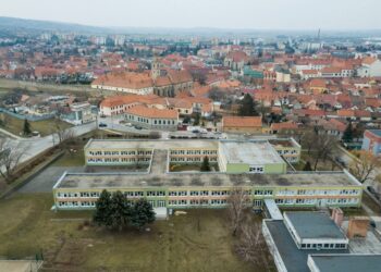 Budova Základnej školy Strážnická v Skalici /   zdroj: FB