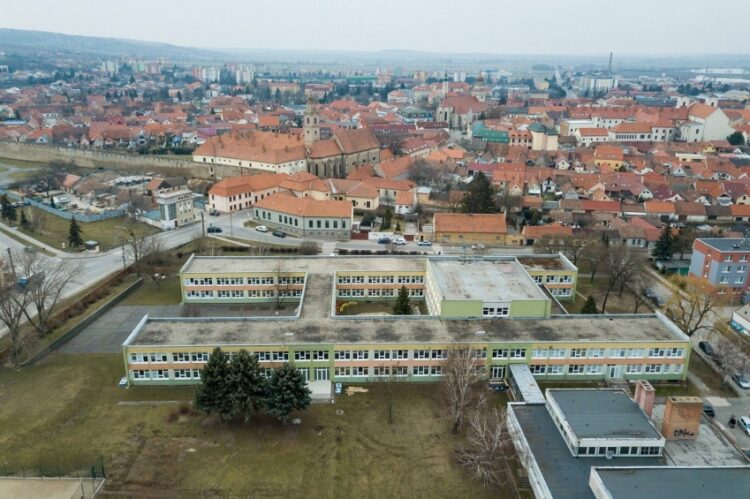 Budova Základnej školy Strážnická v Skalici /   zdroj: FB