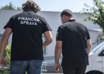 FOTO: FB finančná správa