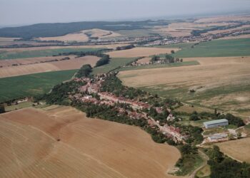 Chropov z dronu zdroj foto: Vlado Miček NaZáhorí