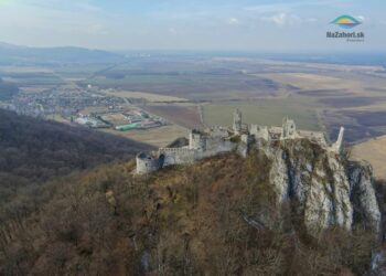 Zaži Záhorie - Plavecký hrad Autor: Vladimír Miček NaZáhorí