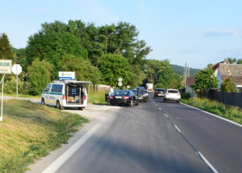 Dopravná nehoda v obci Jablonica Zdroj: Polícia SR