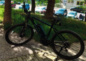 Neznámy páchateľ odcudzil tento elektrobicykel v Myjave. Zdrpj: KR PZ v TN.