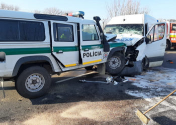 Aktuálne foto z nehody zdroj: Polícia KR PZ v TT