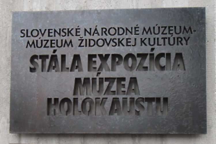 Múzeum holokaustu v Seredi