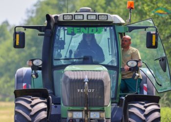 Ekologická farma BOS-POR AGRO v Húškach v Borskom Sv. Jure, ktorá je členom spoločnosti Sanagro, sa snaží mladých ľudí prilákať k poľnohospodárstvu atraktívnou formou. Autor: Vladimír Miček