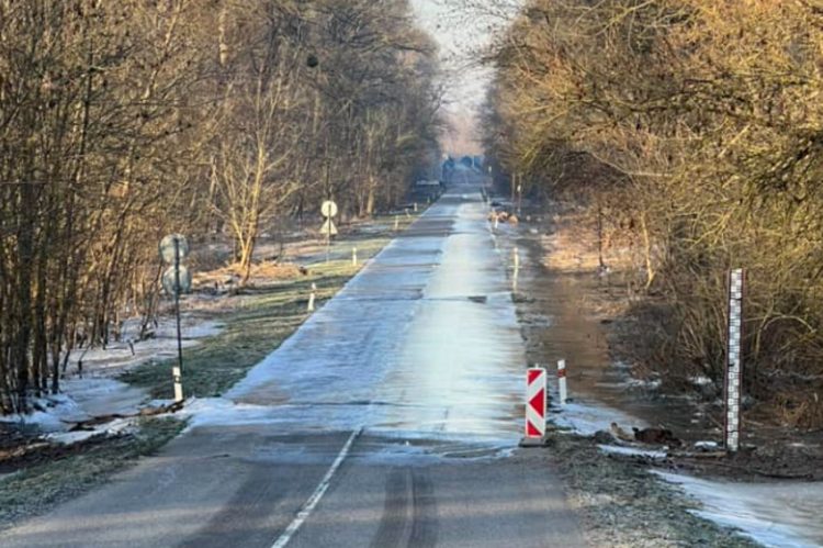 Hraničný priechod Moravský Svätý Ján - Hohenau je uzavretý foto z 11.1.2024 zdroj: FB Andreas J.