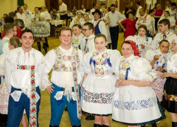 Krojový ples Radošovce zdroj: archív  Združenie žien Radošoviec a Viesky