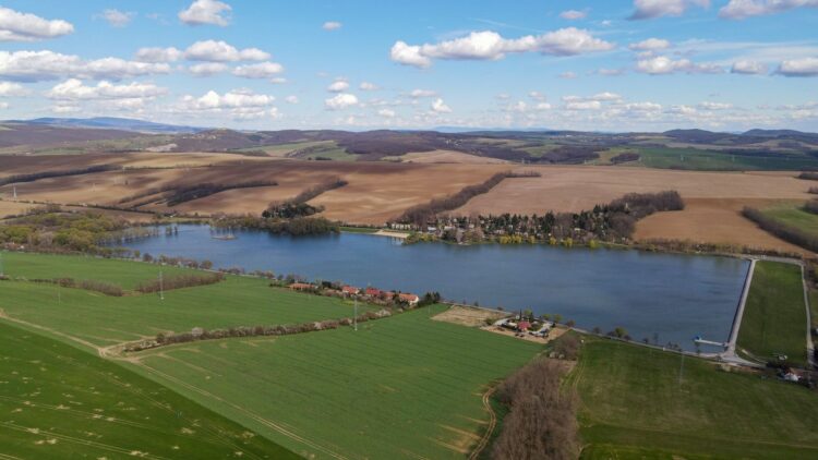 Kunovská priehrada z vtáčej perspektívy foto Vlado Miček NaZahori.sk